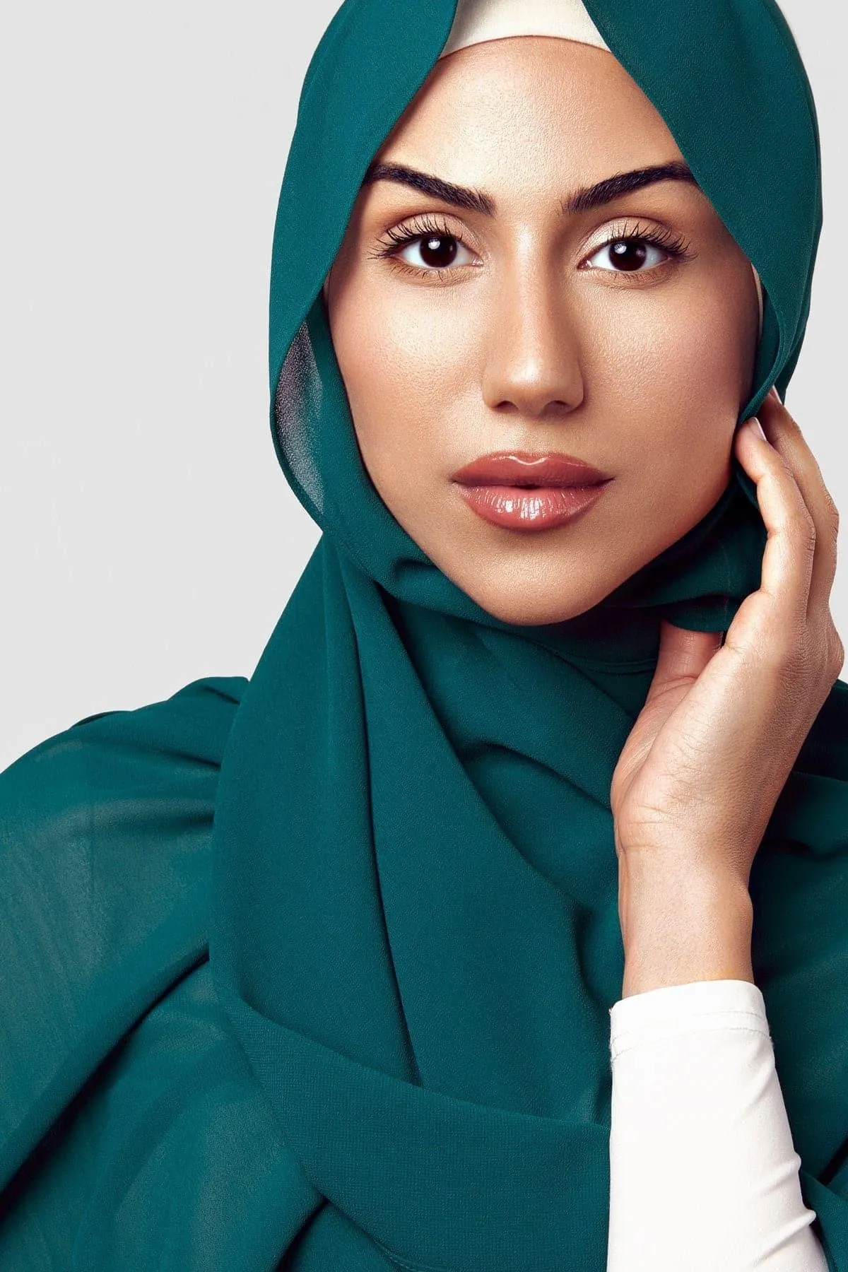 Basic Luxe Chiffon Hijab- Amaya