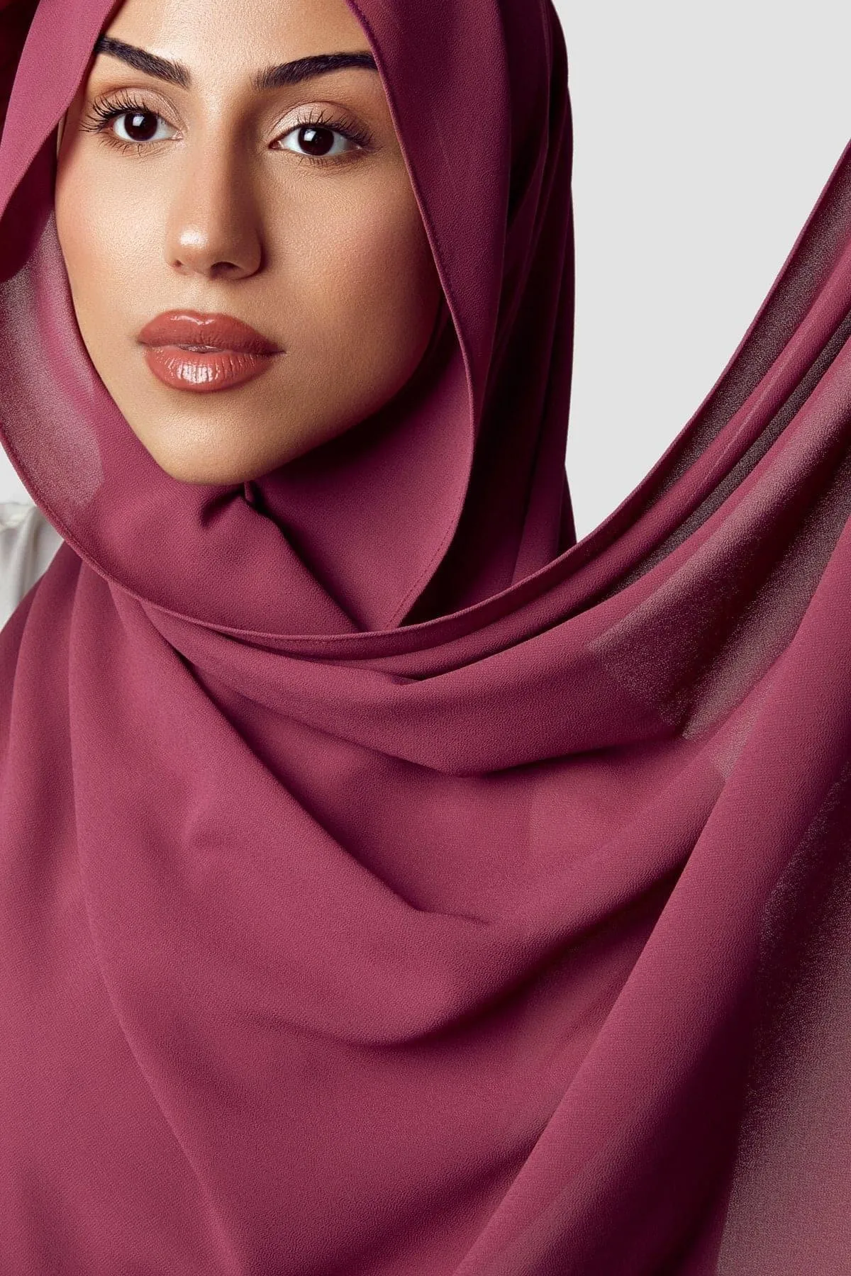 Basic Luxe Chiffon Hijab- Zaynab