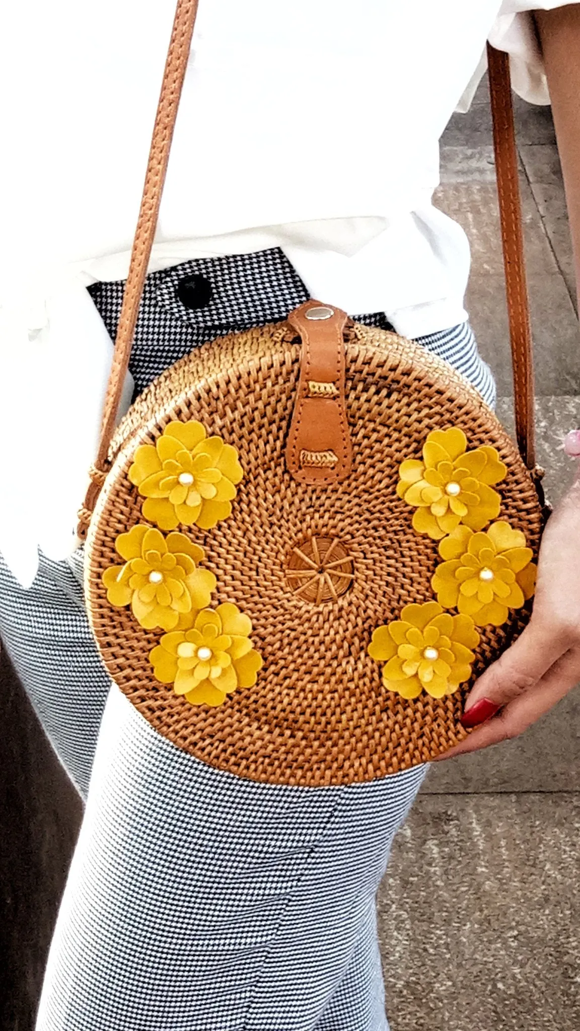 Circle Rattan Bags With Handmade Leather flowers