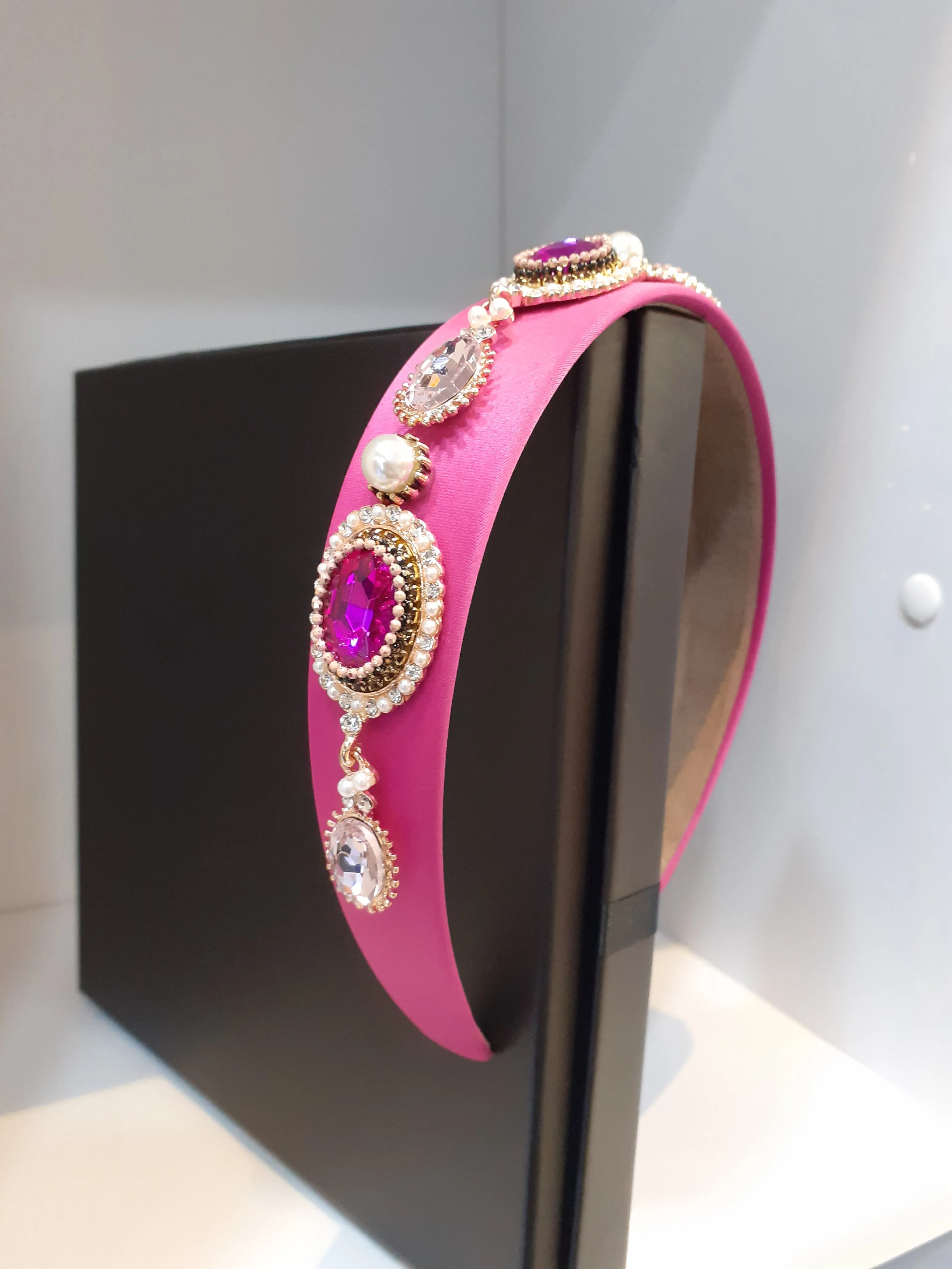 Oval & pearl gem hairbands