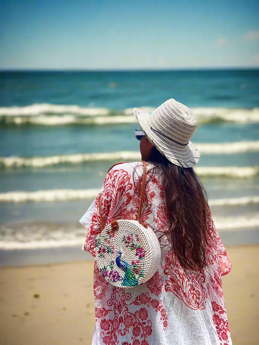 Peacock White Round Sling Bag