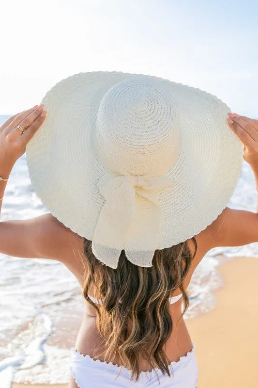Scallop Edge Bow Accent Sunhat  *Online Only*