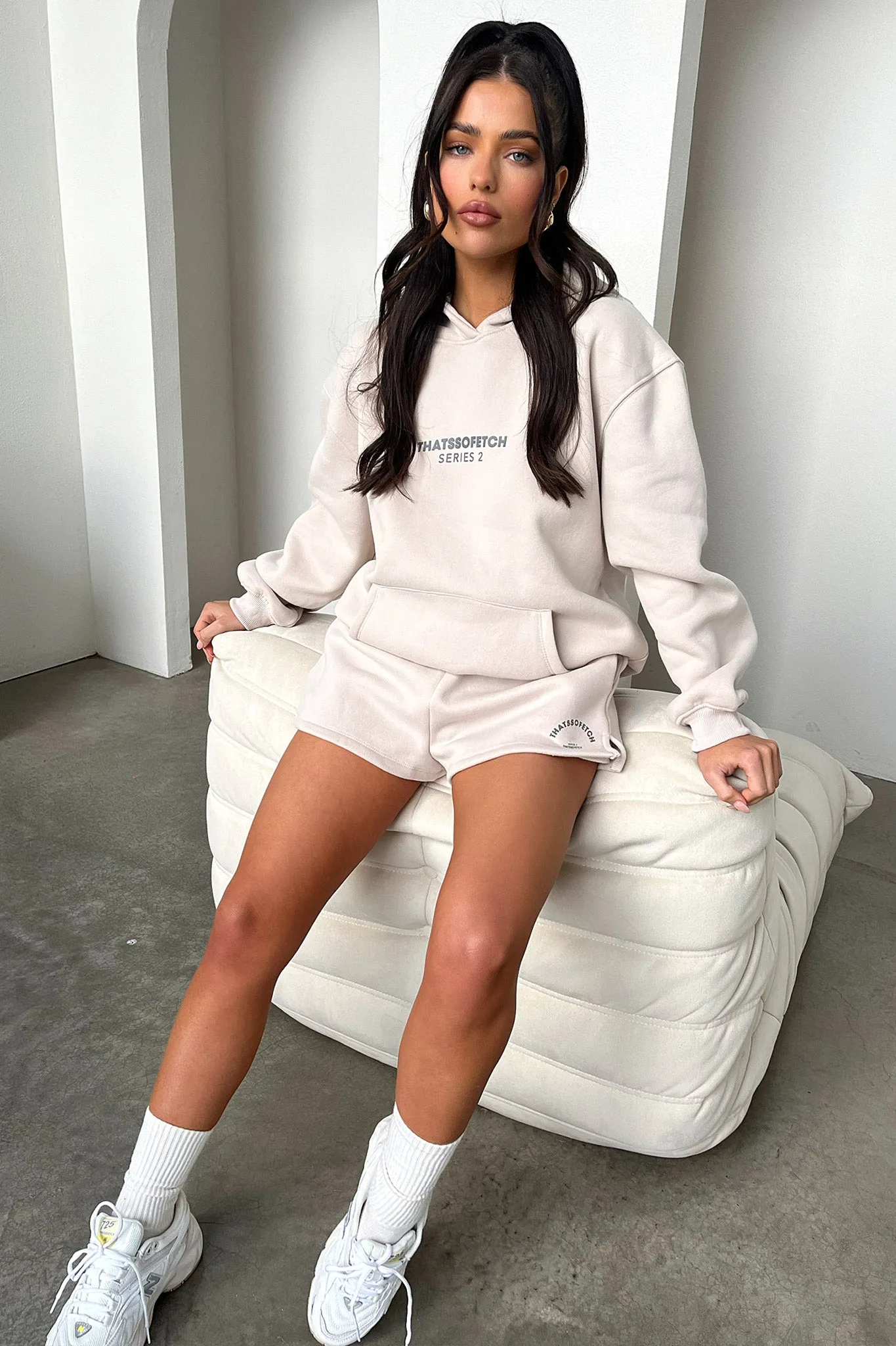 Series 2 Shorts - Beige / Charcoal