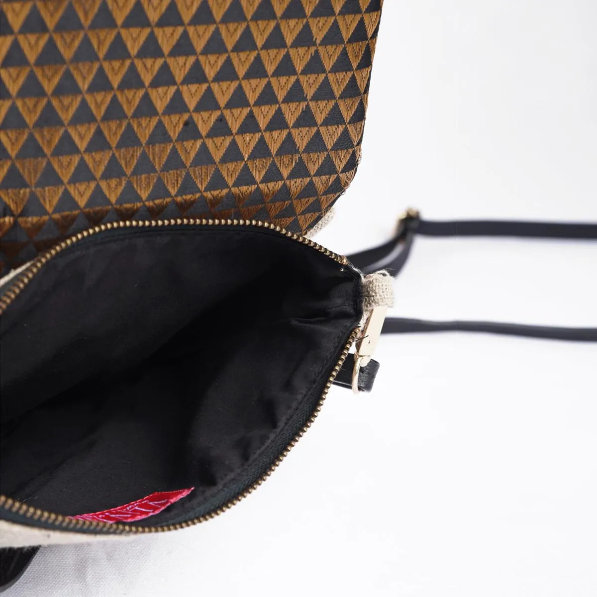 Sling bag, Brocade with pure Linen and pure leather handles