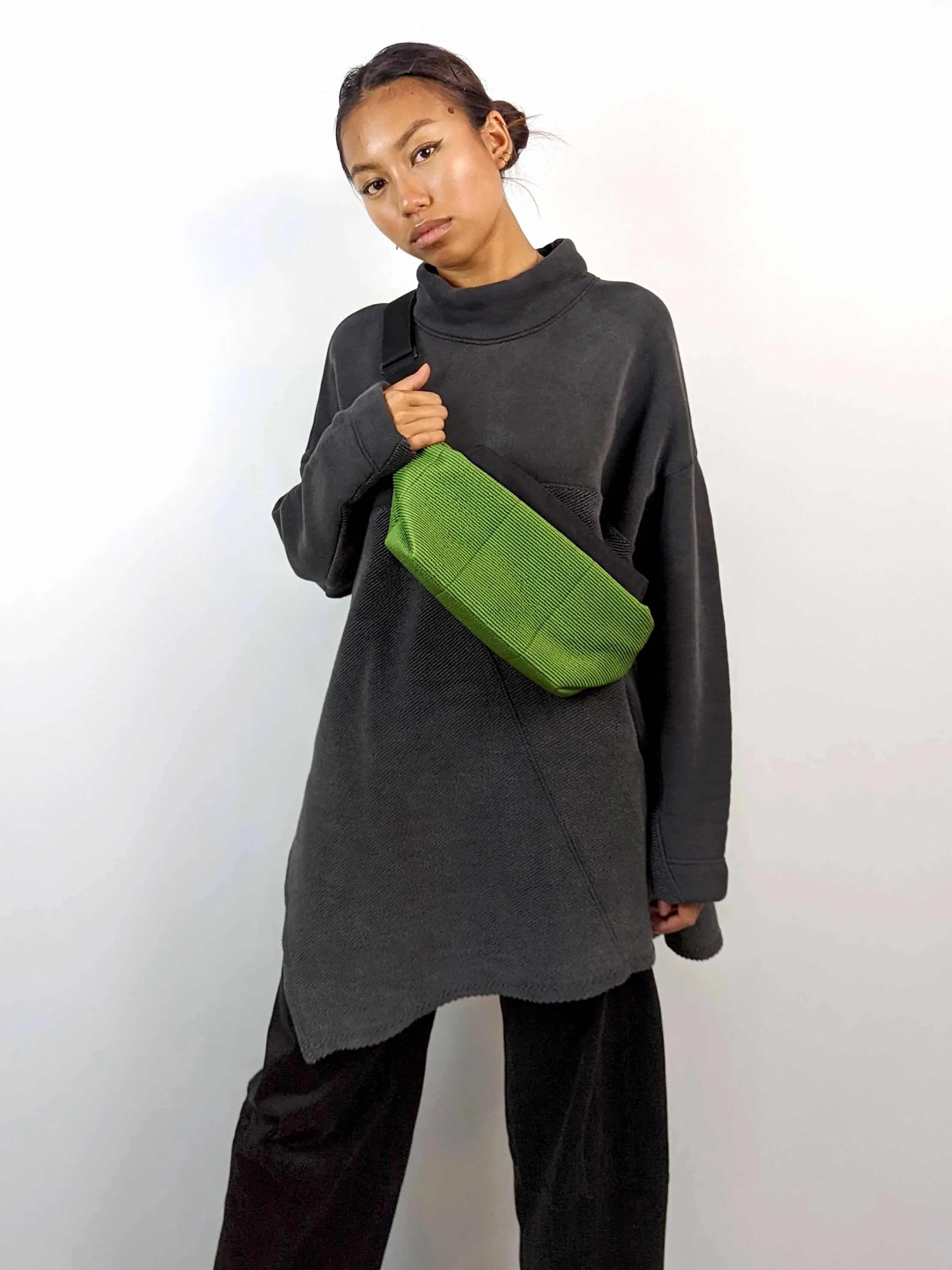 Wallaby Cross Body Belt Bag - GREEN QUILT