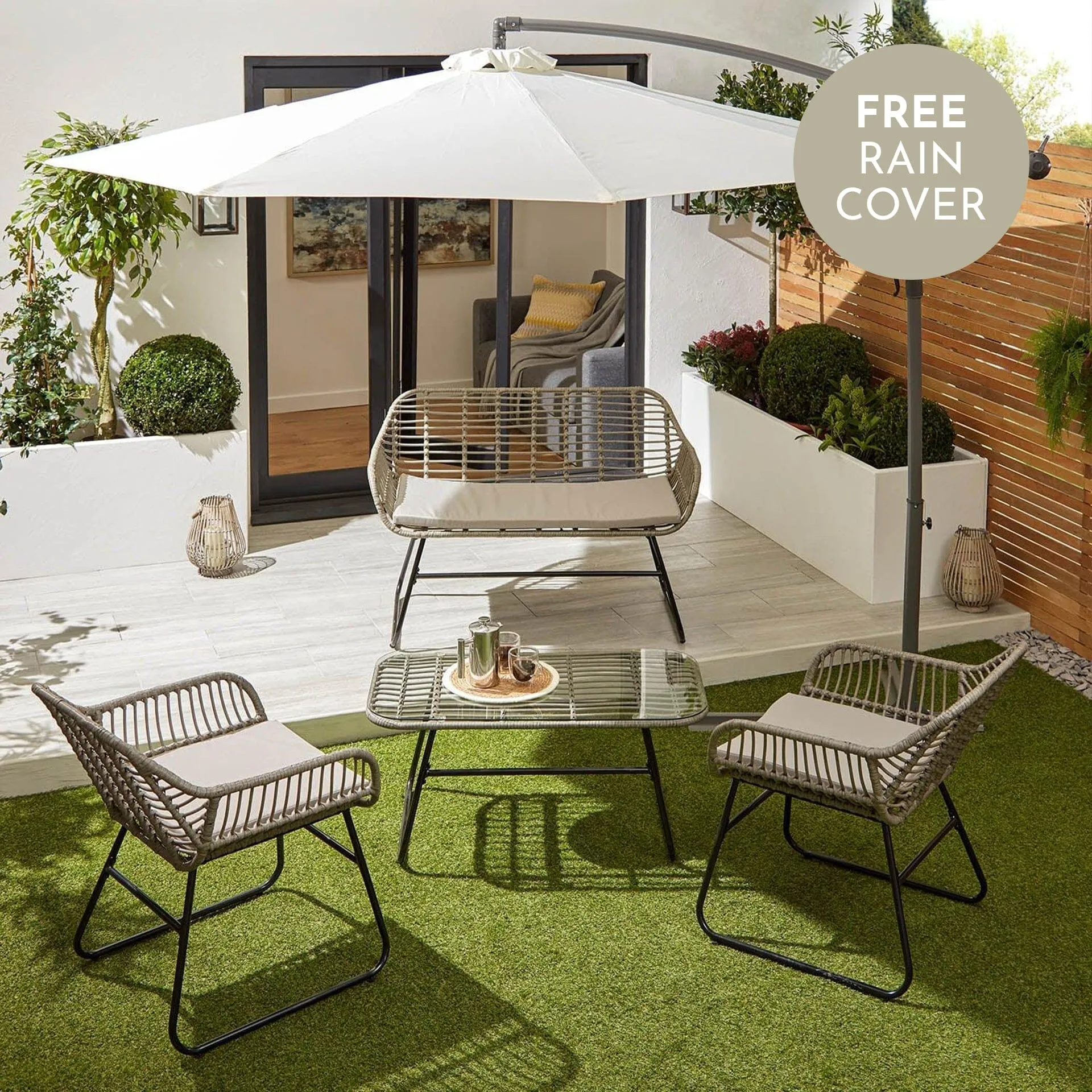 Wick Rattan Garden Sofa Set with Cream Parasol – Light Grey